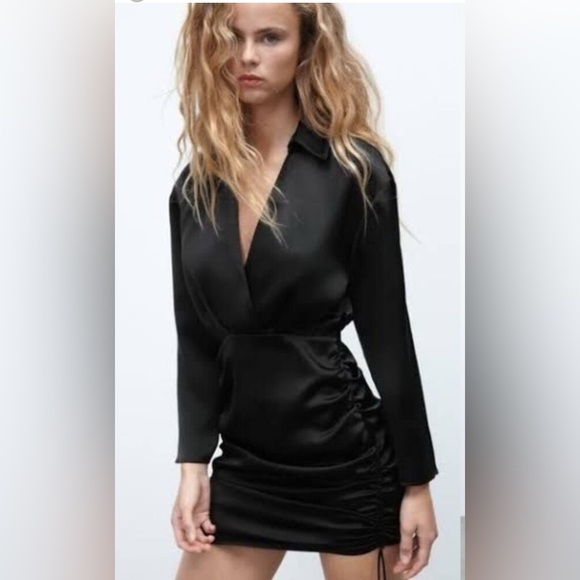 NWT Zara Sexy Black Ruched NYC Dress Size Small Sexy Fitted Cocktail Night Out - Picture 1 of 13